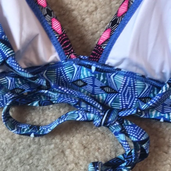 La Blanca Realist Bikini Top Cross Back Blue NWT - Picture 4 of 11